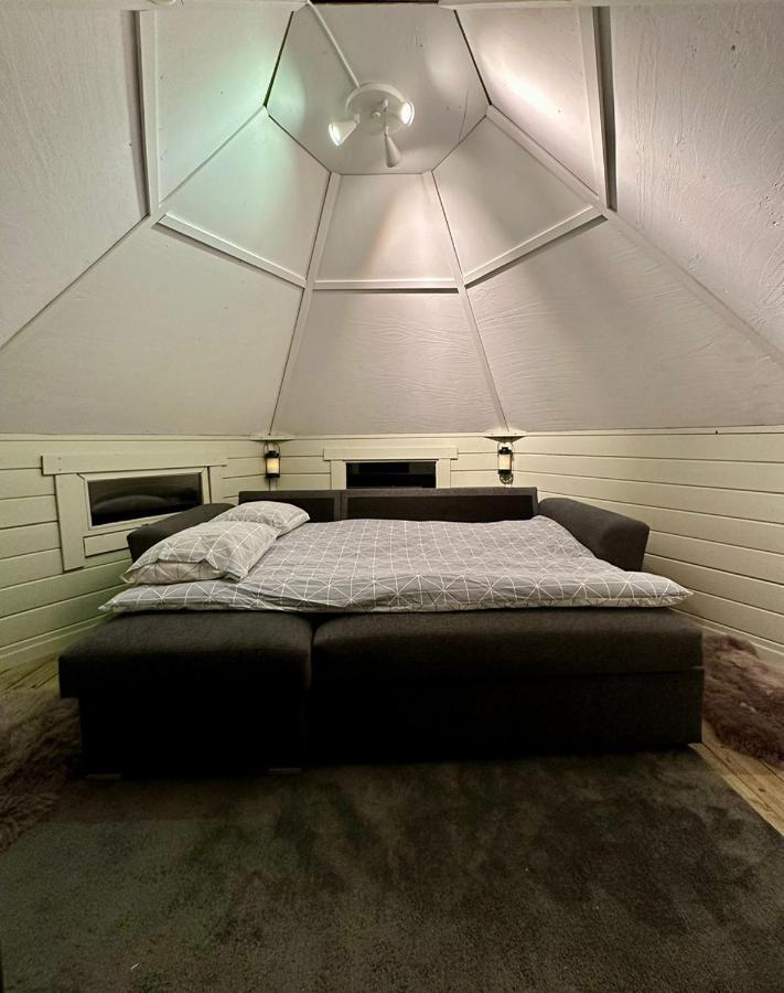 Camp Caroli Hobbit Hut Villa Jukkasjarvi Luaran gambar